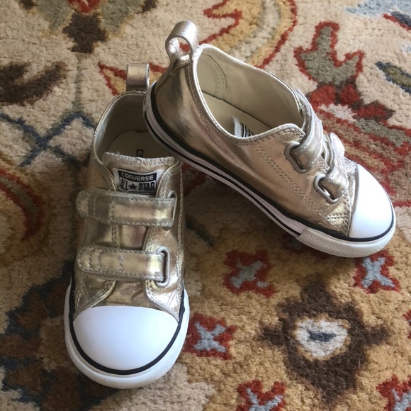 toddler girl gold converse